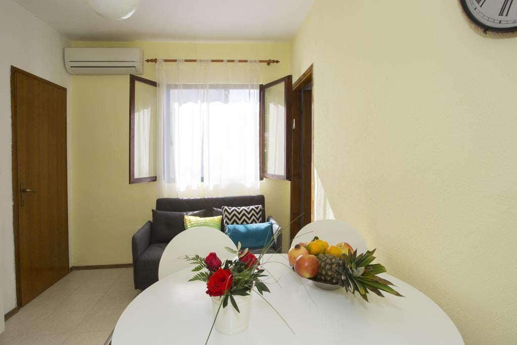 Great Located Family Apartments Marina Esterno foto